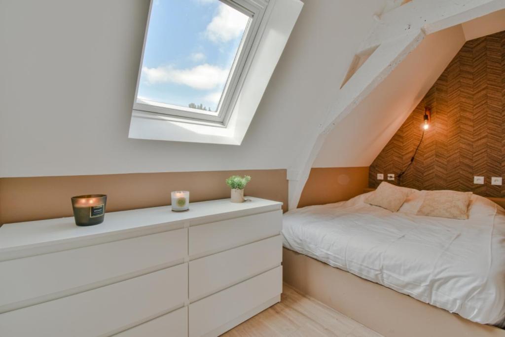 Residence Jean Hardy - Hyper Centre, Parking Gratuit, Wifi, Clim, Gare Valenciennes Buitenkant foto