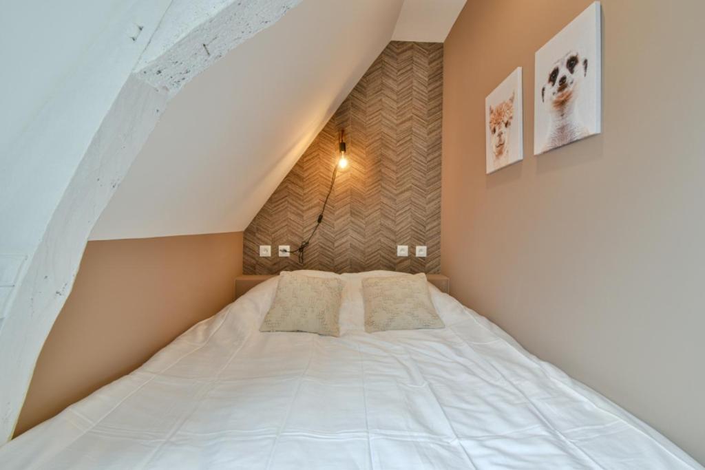 Residence Jean Hardy - Hyper Centre, Parking Gratuit, Wifi, Clim, Gare Valenciennes Buitenkant foto