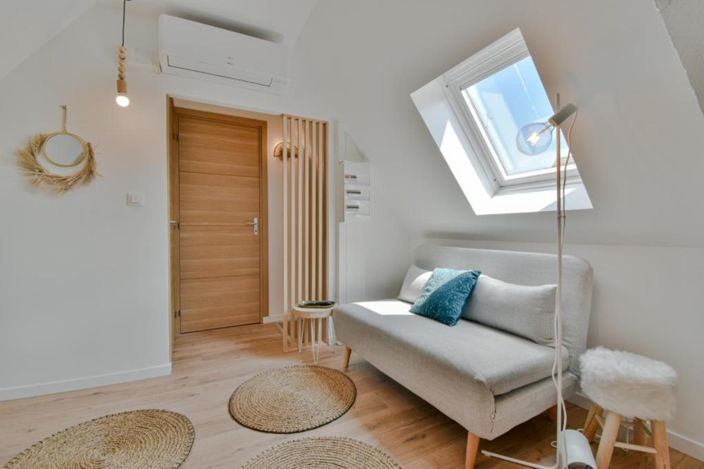 Residence Jean Hardy - Hyper Centre, Parking Gratuit, Wifi, Clim, Gare Valenciennes Buitenkant foto